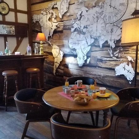 Dozulé Alex Guest House מראה חיצוני תמונה