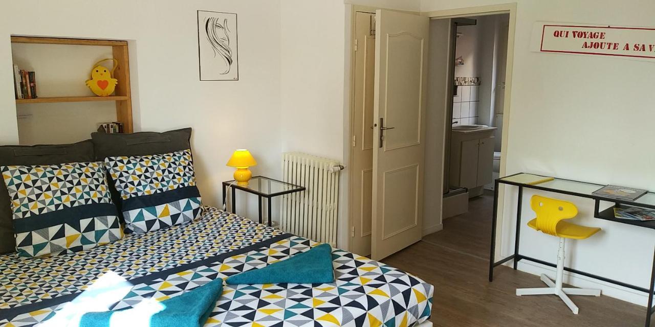 Dozulé Alex Guest House מראה חיצוני תמונה
