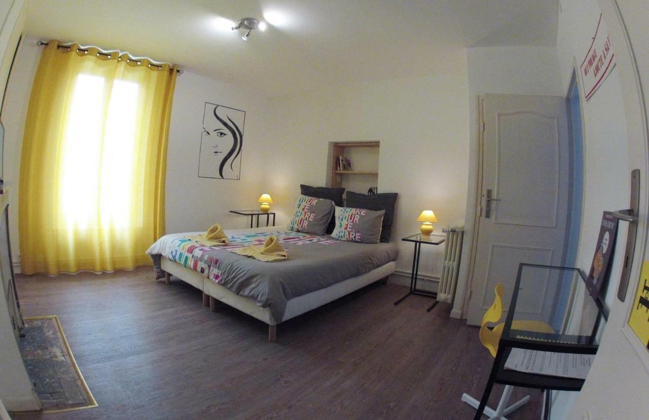 Dozulé Alex Guest House מראה חיצוני תמונה