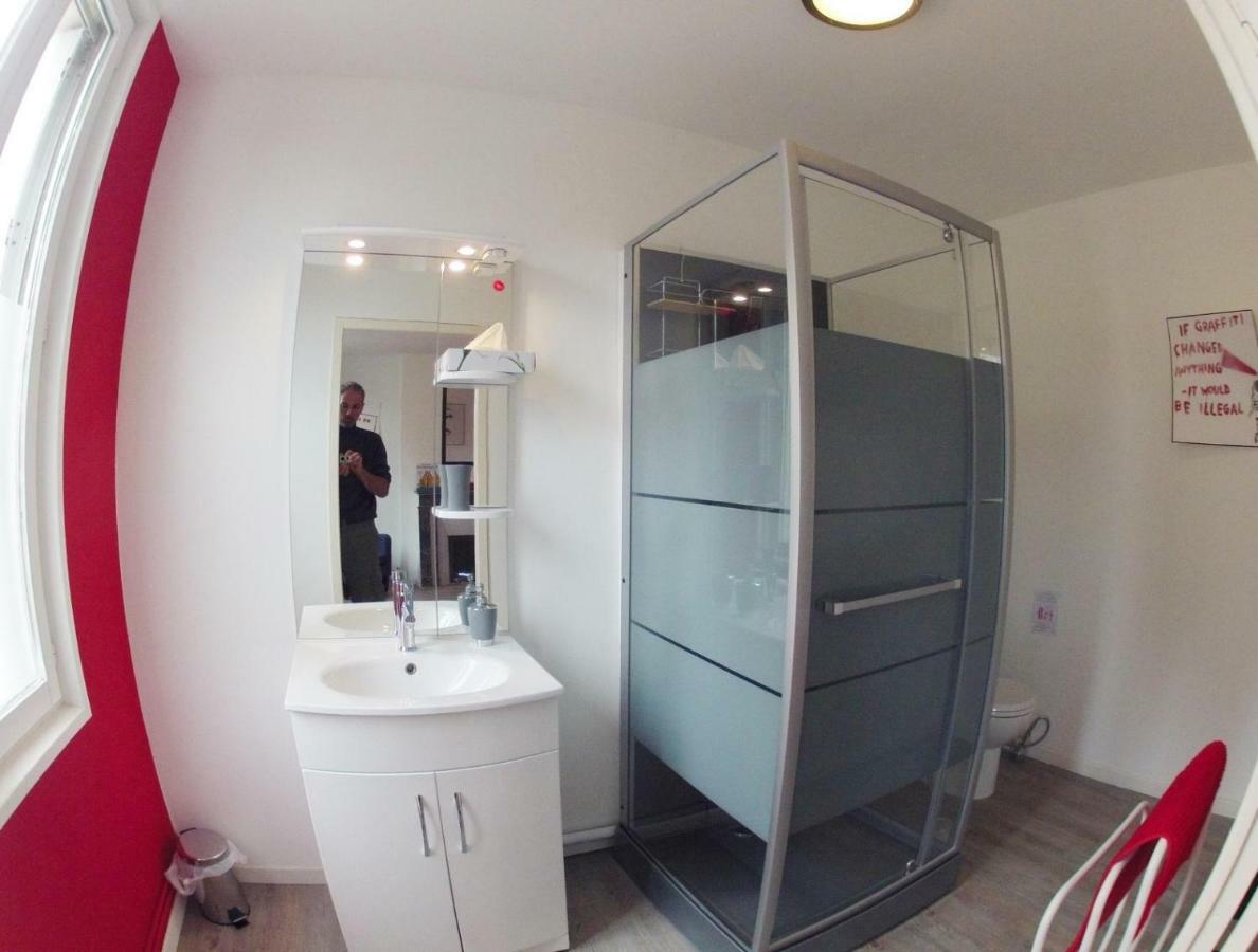 Dozulé Alex Guest House מראה חיצוני תמונה